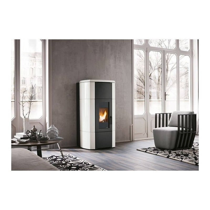https:zetaidraulica.gumlet.io stufa a pellet palazzetti ecofire ermione idro 24 236 kw colore beige in maiolica ad acqua