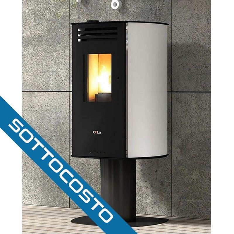 https:zetaidraulica.gumlet.io stufa a pellet anselmo cola vision hr 633 kw in acciaio colore bianco ad aria